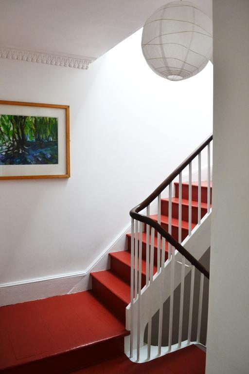 8A Spring Gardens Hotel Haverfordwest Ngoại thất bức ảnh